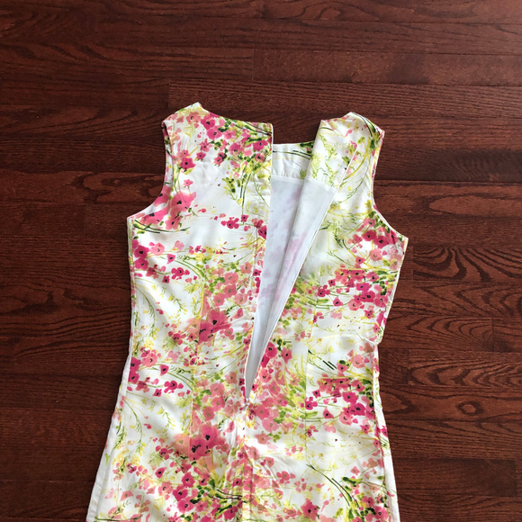 FLORAL SUMMER DRESS - Picture 5 of 7